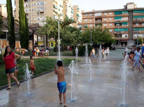 El Ayuntamiento inicia una campaa de prevencin ante la llegada de la ola de calor